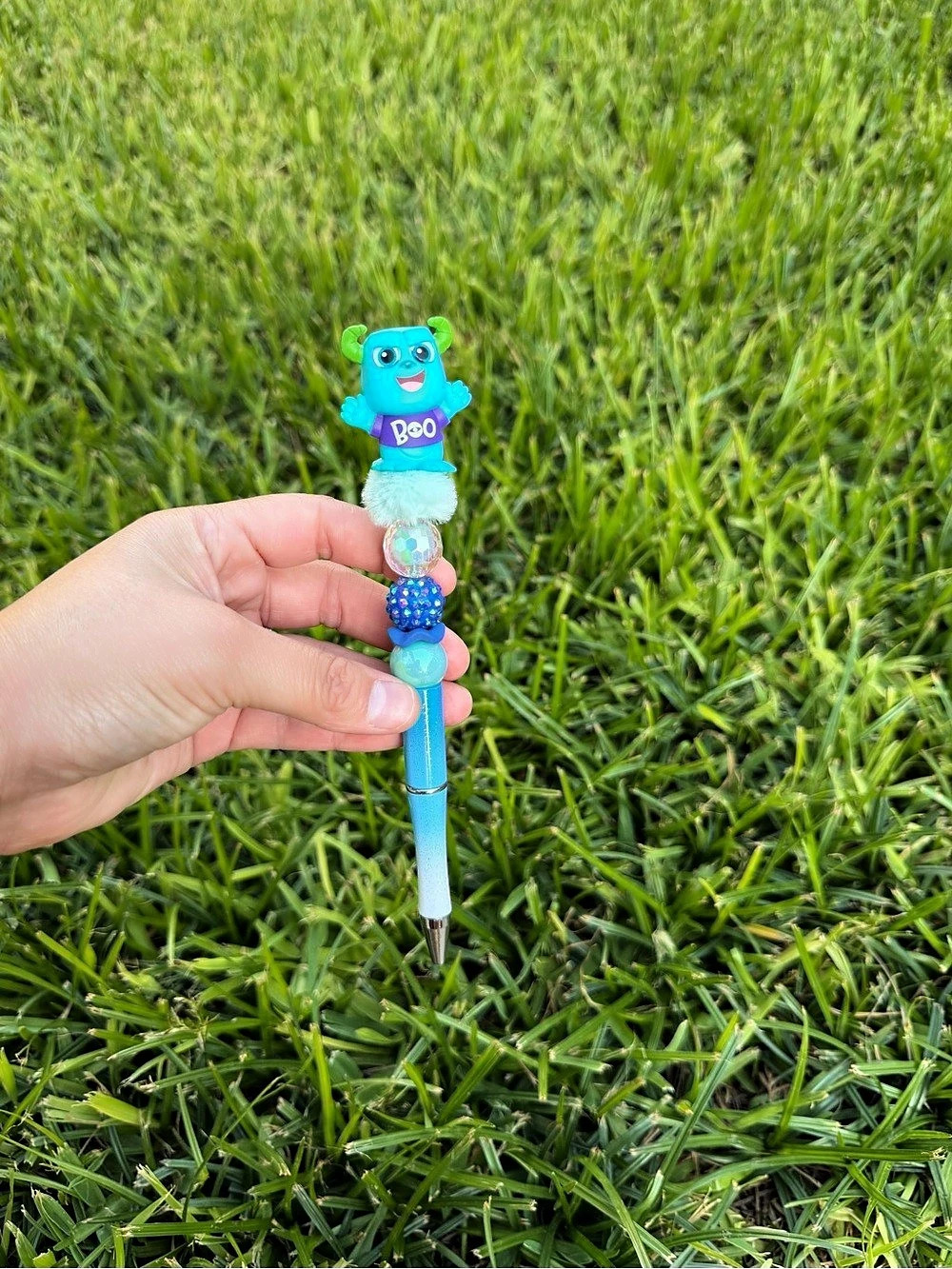 Halloween Sully pen